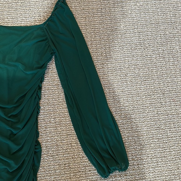Emerald green cocktail dress - Picture 4 of 7